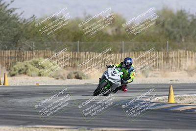 media/Oct-30-2025-Racers Edge (Thu) [[dabbdaf680]]/3-B Group/Session 2 Turn 2/